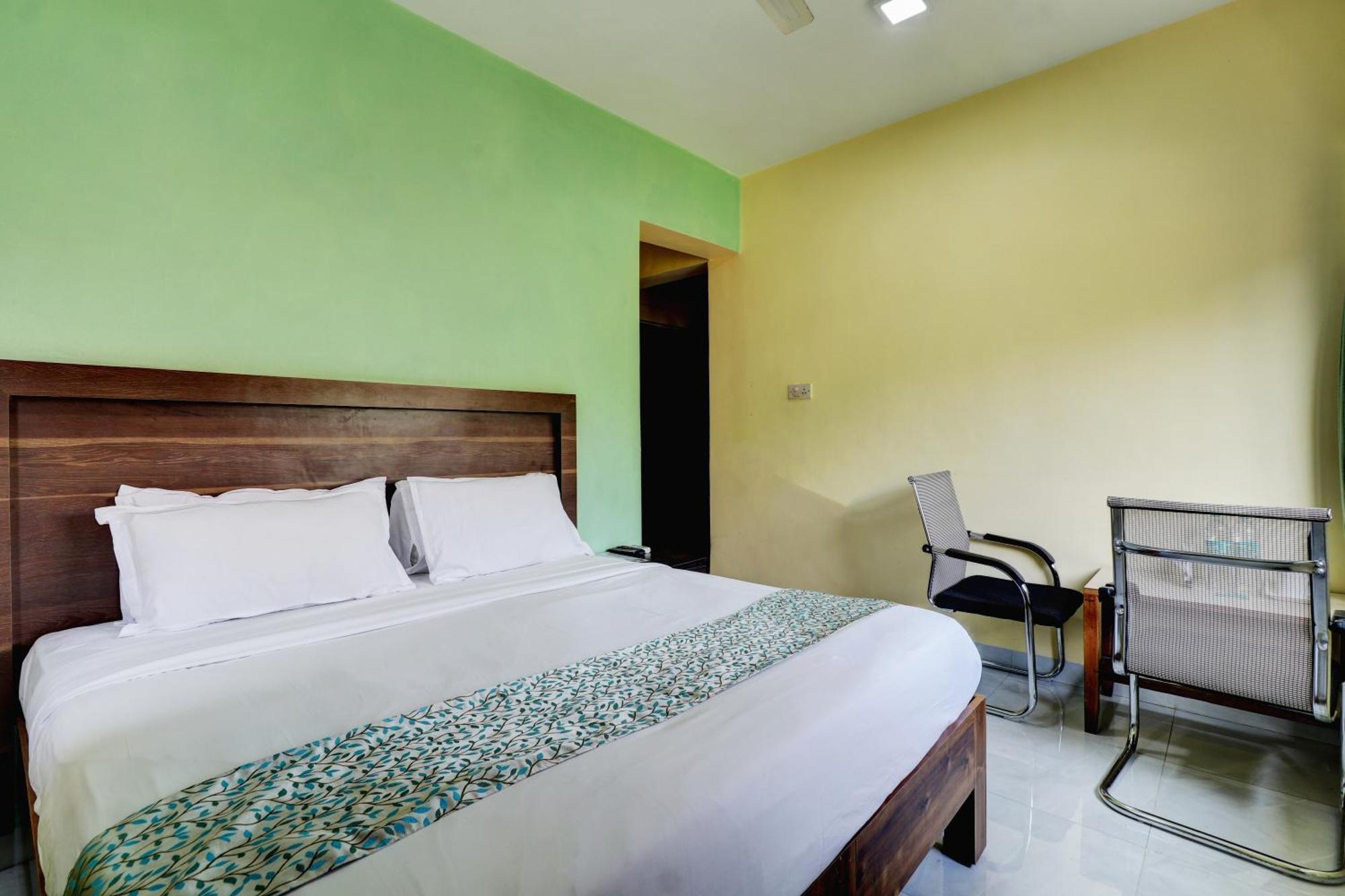 Amazinn Villa Lonavala Εξωτερικό φωτογραφία