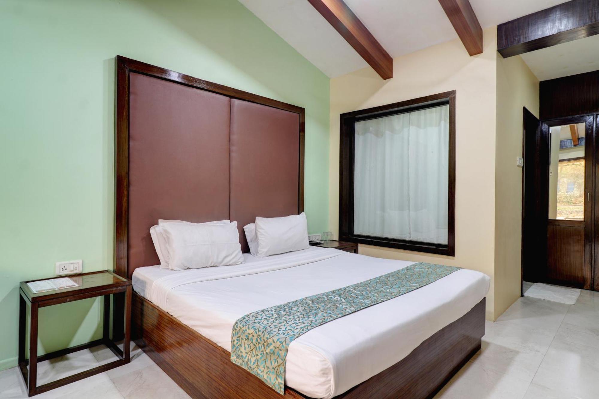 Amazinn Villa Lonavala Εξωτερικό φωτογραφία