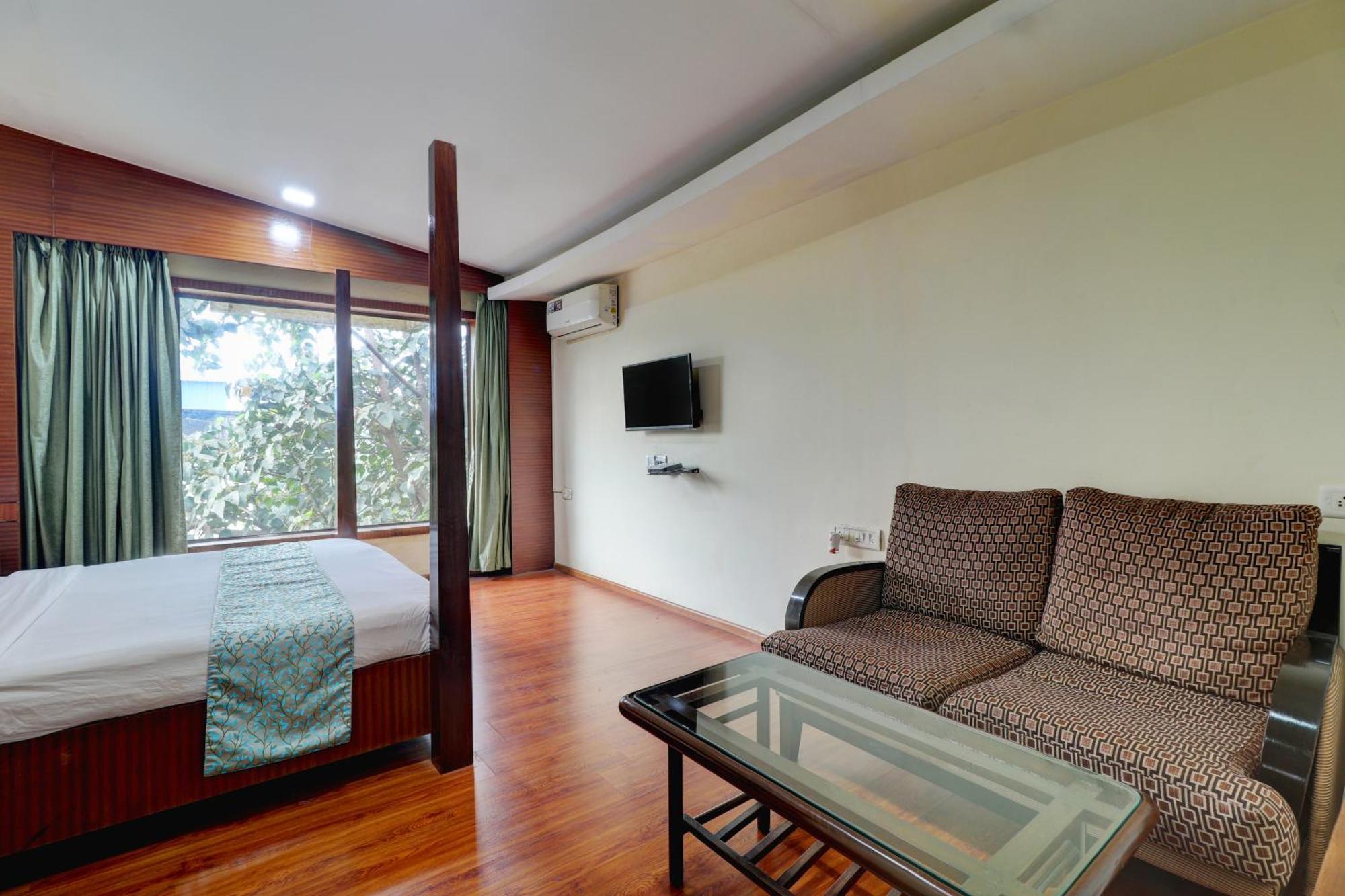 Amazinn Villa Lonavala Εξωτερικό φωτογραφία