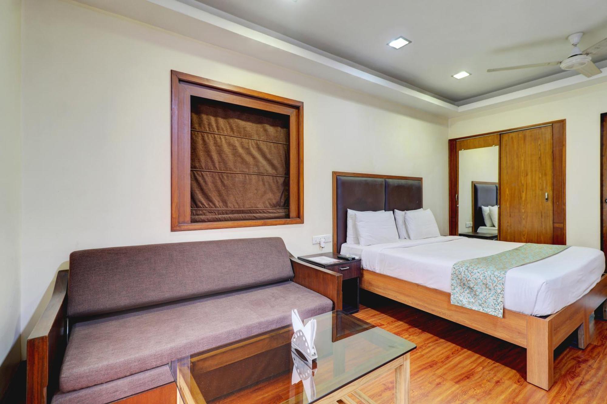 Amazinn Villa Lonavala Εξωτερικό φωτογραφία